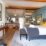 Principe Real Deluxe By Homing * Lisboa